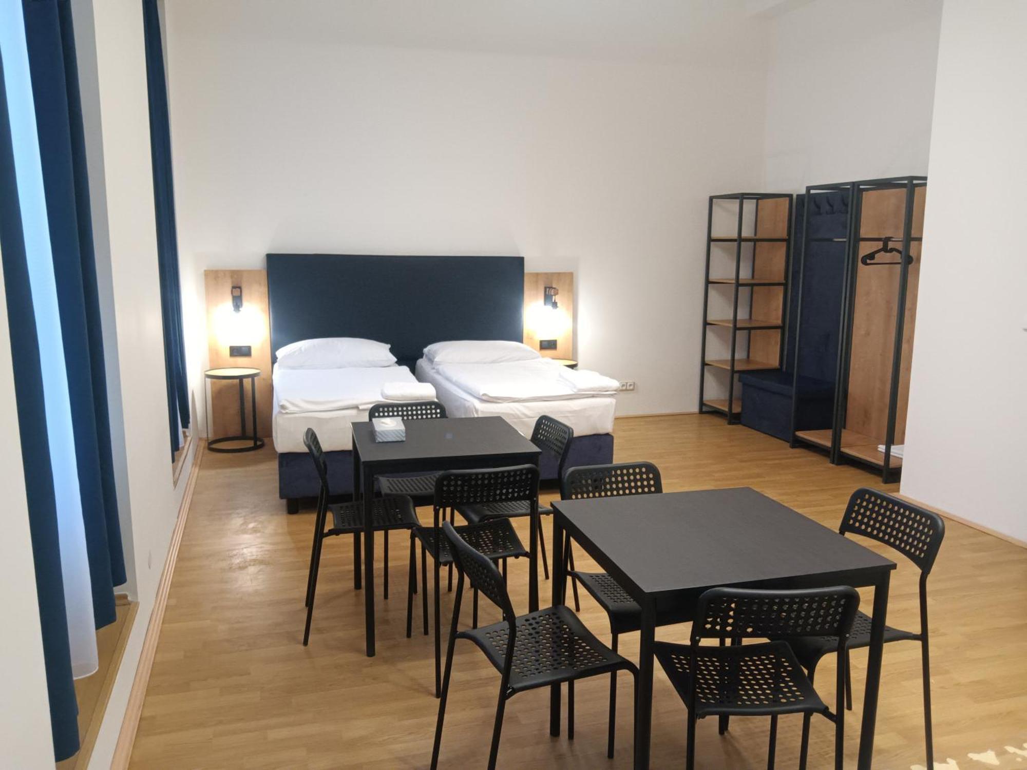 Powder Tower Suites Прага Экстерьер фото