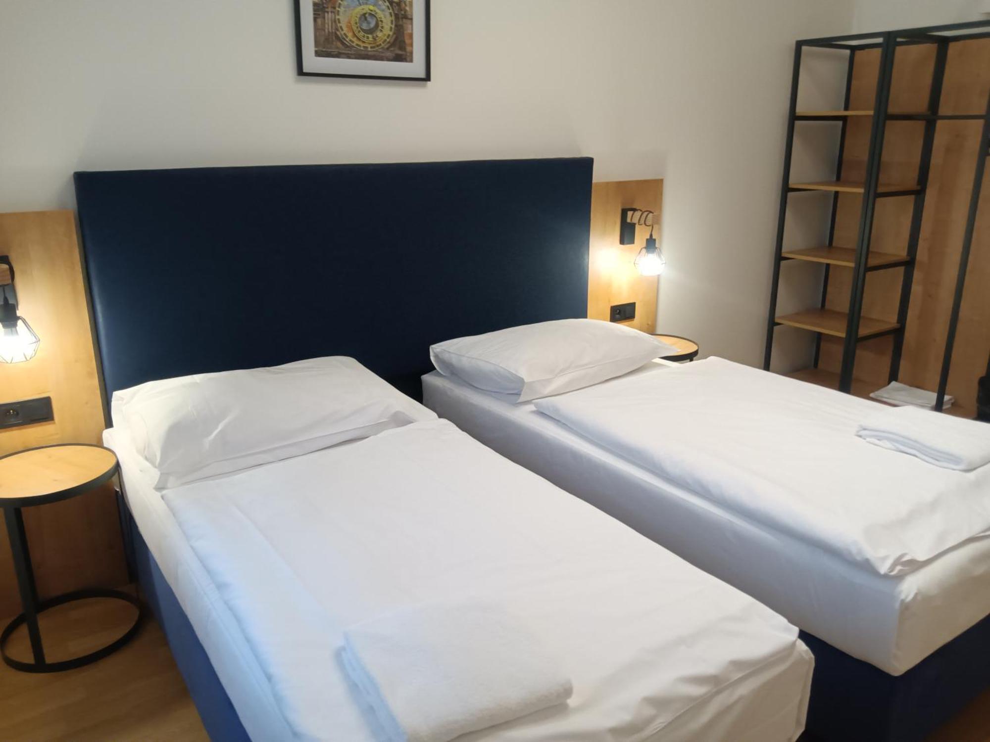 Powder Tower Suites Прага Экстерьер фото