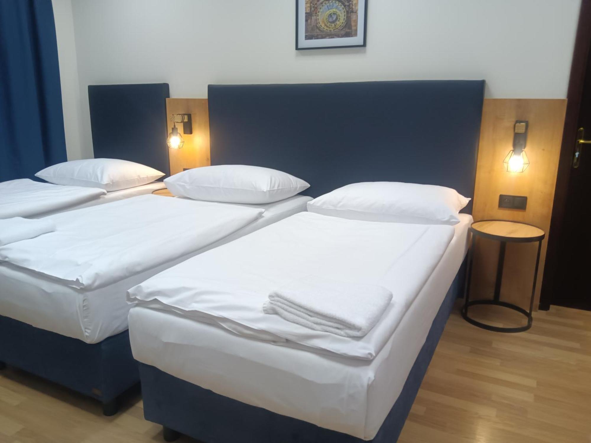 Powder Tower Suites Прага Экстерьер фото
